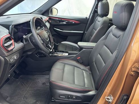 Used 2024 Chevrolet TrailBlazer RS w/ Convenience Package AWD/4WD image 10