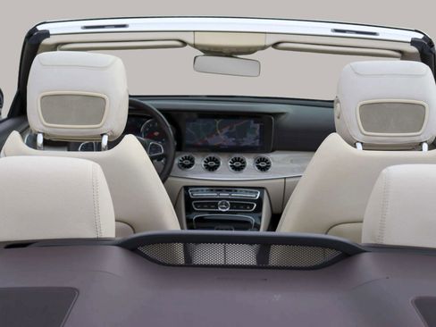Used 2018 Mercedes-Benz E 400 4MATIC Cabriolet image 20