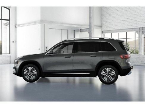 New 2026 Mercedes-Benz GLB 250 image 32