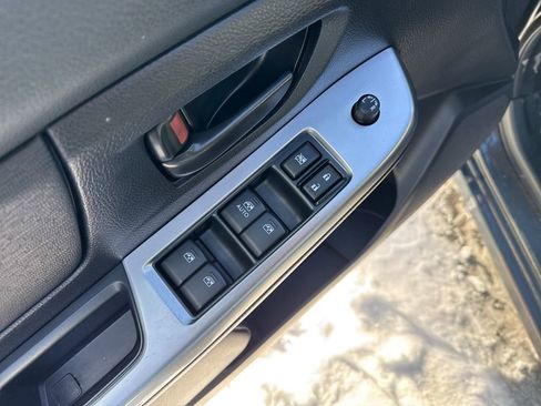 Used 2016 Subaru Impreza 2.0i image 11