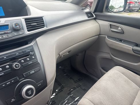 Used 2011 Honda Odyssey EX image 12