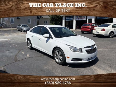 Used 2014 Chevrolet Cruze LT FWD image 1