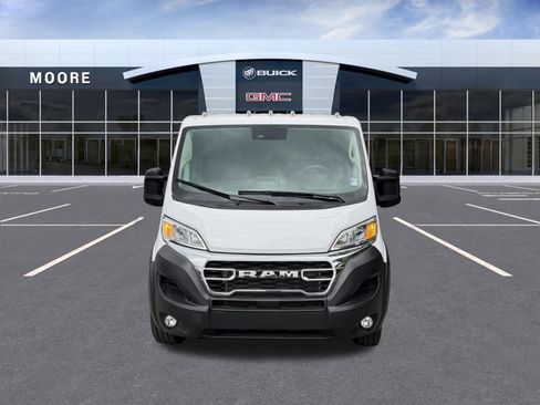 Used 2025 RAM ProMaster 2500 w/ U-Haul Equipment Group FWD image 6