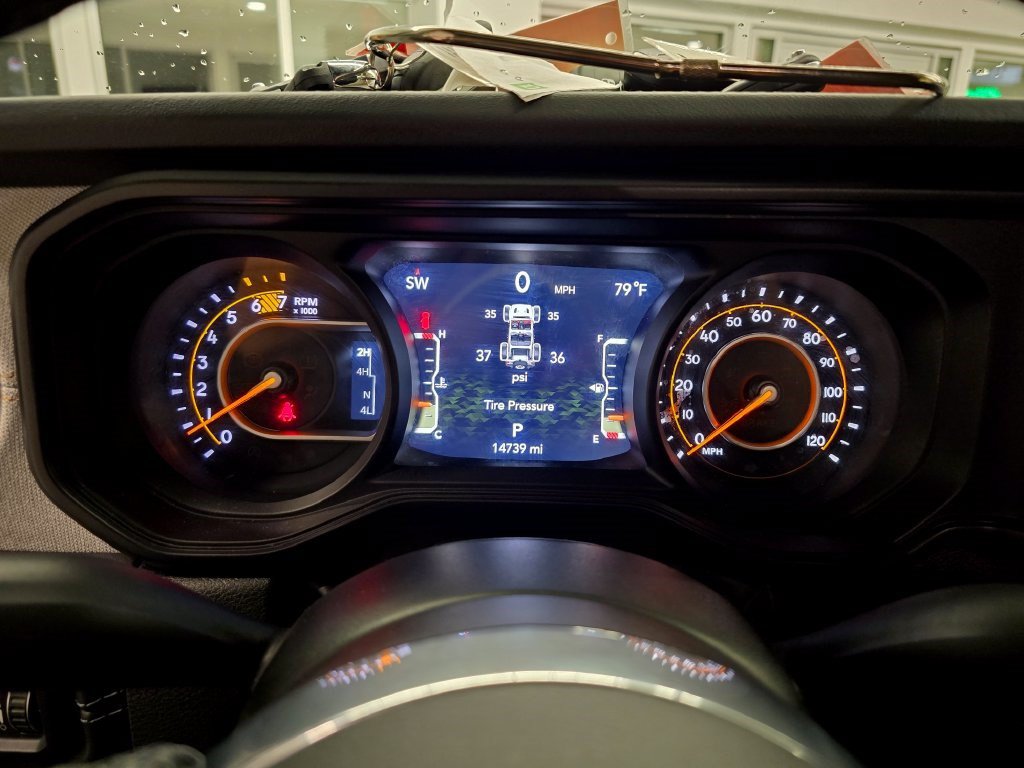 Used 2025 Jeep Wrangler Unlimited Sahara AWD/4WD image 20