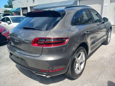 Used 2017 Porsche Macan AWD/4WD image 14