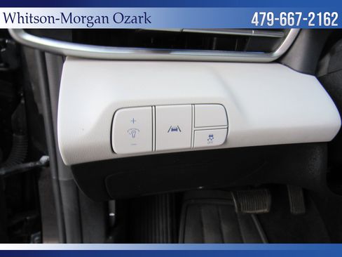 Used 2021 Hyundai Elantra Limited image 29