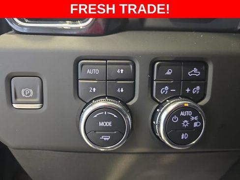 Used 2023 GMC Sierra 1500 Denali w/ Denali Reserve Package AWD/4WD image 32