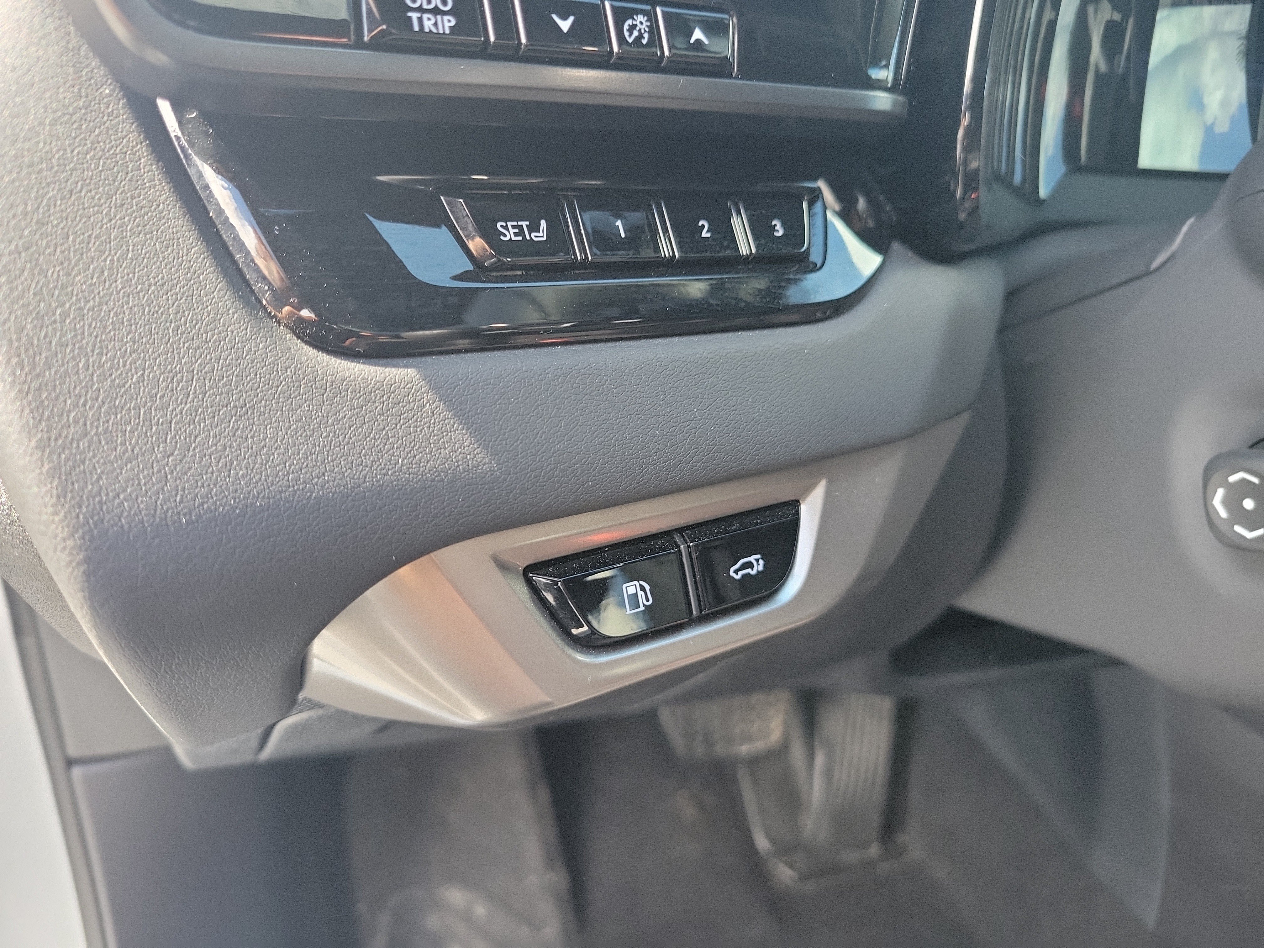 Used 2025 Lexus RX 350 F Sport FWD image 24