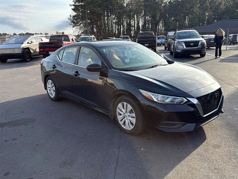 Certified 2021 Nissan Sentra S FWD image 10