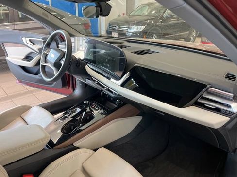 Used 2025 Audi A5 2.0T Premium w/ Premium Plus AWD/4WD image 16