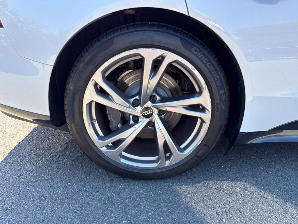 Used 2023 Audi e-tron GT Premium Plus AWD/4WD image 9