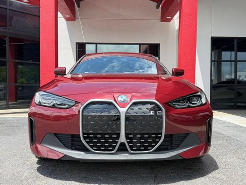 Used 2023 BMW i4 eDrive35 w/ Premium Package RWD image 3