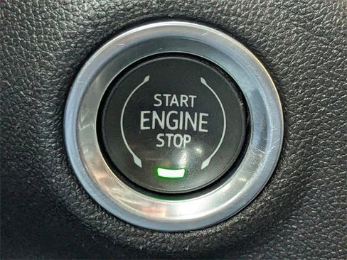 Used 2019 Chevrolet Silverado 1500 RST image 31