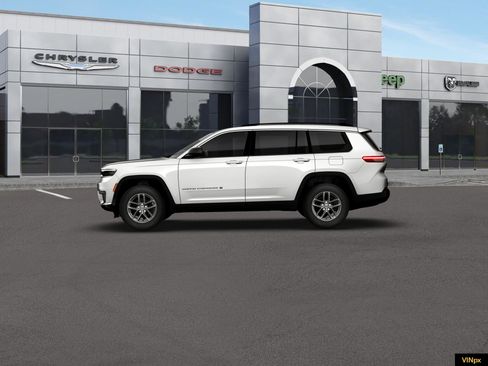 New 2026 Jeep Grand Cherokee L 2WD image 3