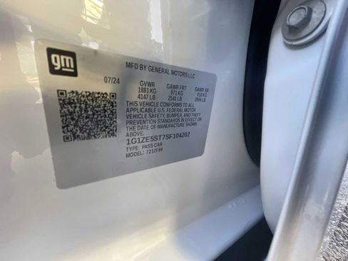 Used 2025 Chevrolet Malibu LT image 35