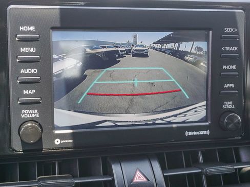 Used 2021 Toyota RAV4 LE FWD image 23