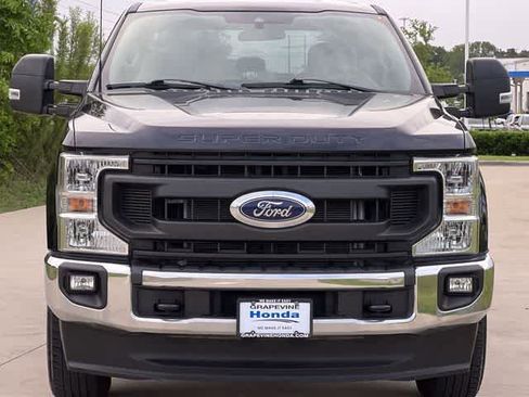 Used 2022 Ford F250 XL w/ Power Equipment Group image 7