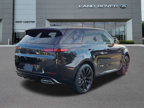 New 2026 Land Rover Range Rover Sport Dynamic SE image 4