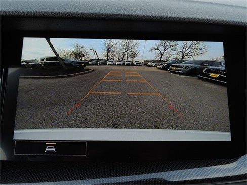 Used 2022 Buick Envision Preferred image 26