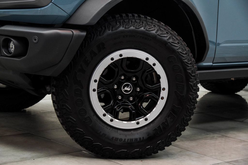 Used 2023 Ford Bronco Badlands w/ Sasquatch Package AWD/4WD image 4