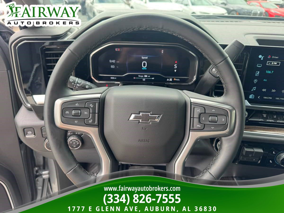 Used 2025 Chevrolet Silverado 2500 LT w/ Trail Boss Package AWD/4WD image 18