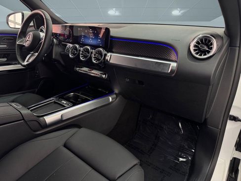 Certified 2026 Mercedes-Benz GLB 250 image 22