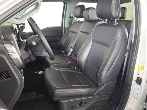 Certified 2025 Ford F350 Lariat w/ Black Appearance Package image 20