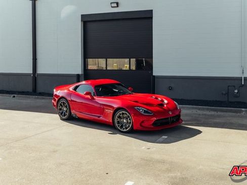 Used 2013 SRT Viper SRT-10 w/ Track Pkg RWD image 20