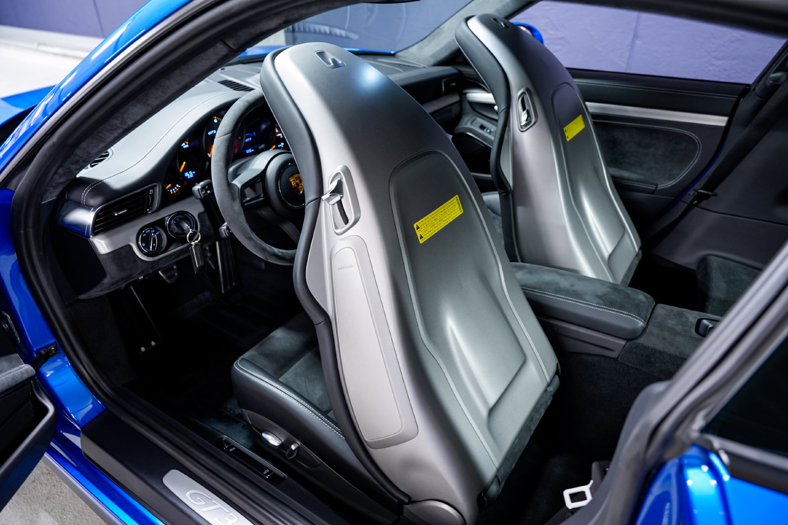 Used 2018 Porsche 911 GT3 RWD image 20