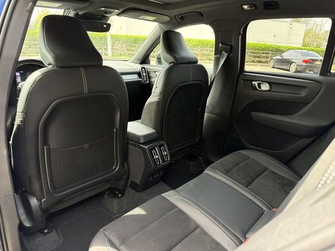 Used 2021 Volvo XC40 T5 R-Design AWD/4WD image 20
