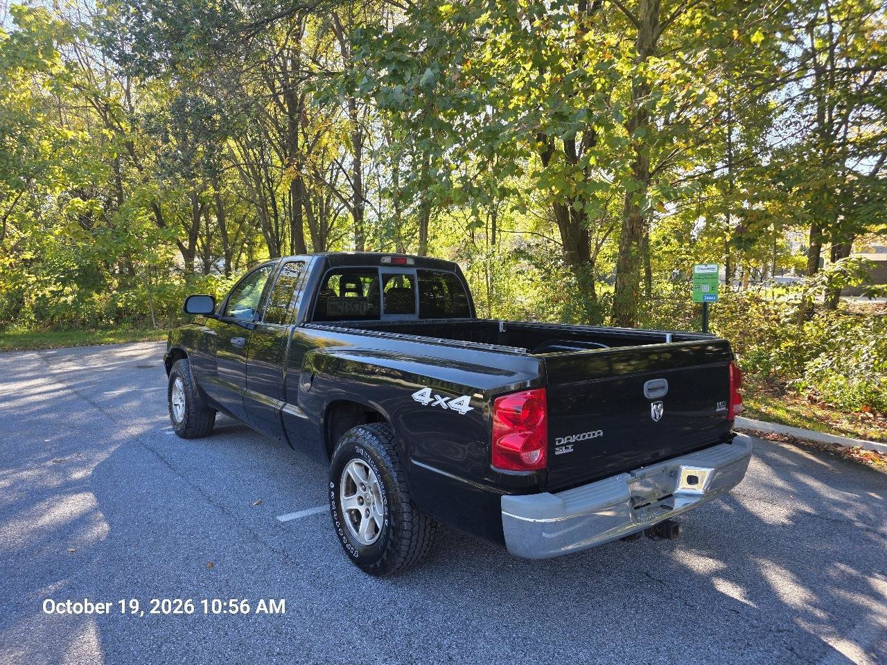 Used 2006 Dodge Dakota SLT w/ Trailer Tow Group AWD/4WD image 4