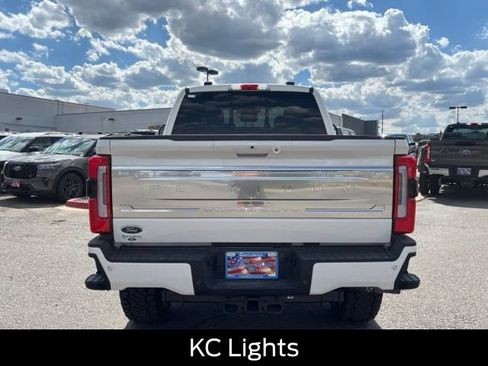 New 2026 Ford F250 Platinum w/ Platinum Plus Package AWD/4WD image 4