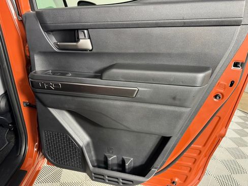 Used 2025 Toyota Tacoma TRD Off-Road image 28