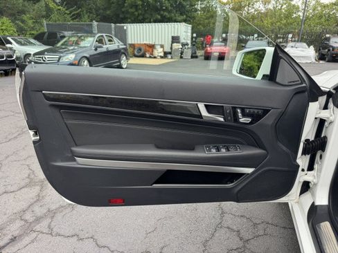 Used 2016 Mercedes-Benz E 400 Coupe w/ Premium 1 Package image 18