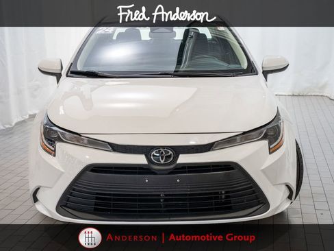 Certified 2024 Toyota Corolla LE FWD image 2