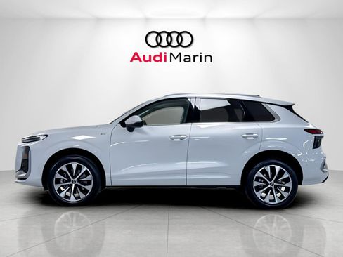 New 2026 Audi Q3 quattro 2.0T AWD/4WD image 2