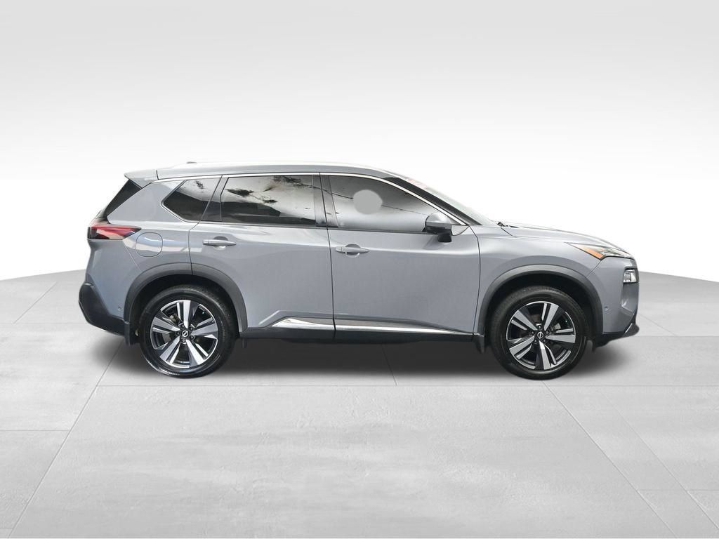 Used 2022 Nissan Rogue SL w/ SL Premium Package FWD image 6
