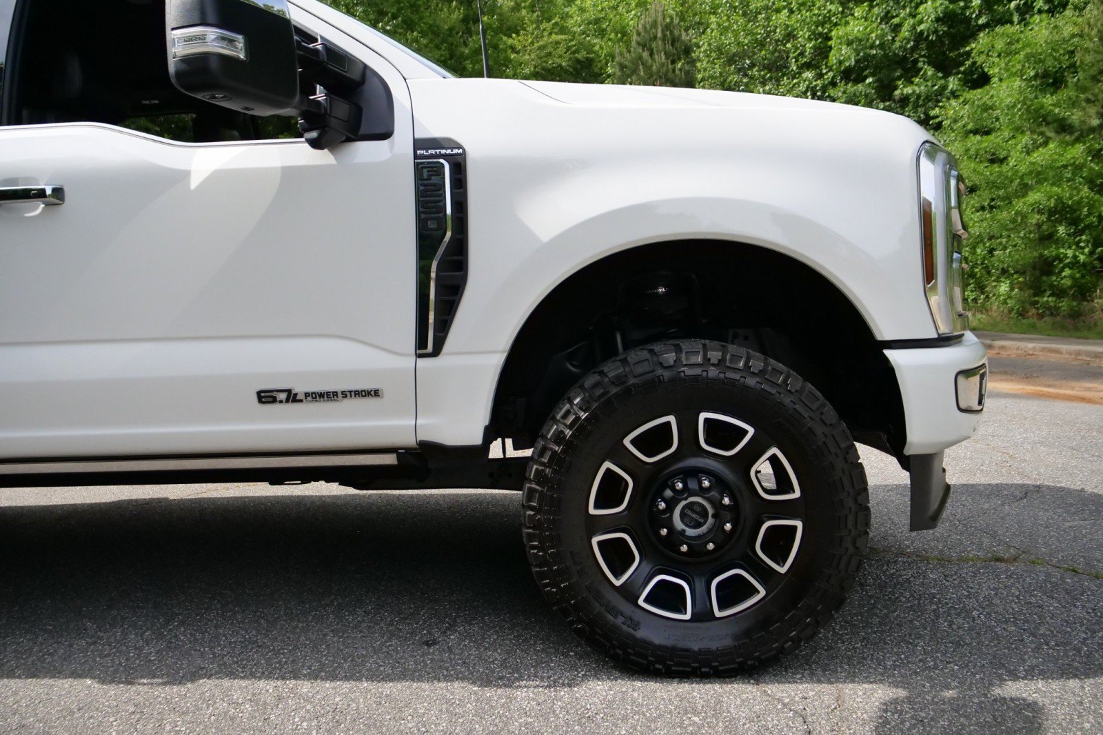 Used 2024 Ford F250 Platinum AWD/4WD image 45