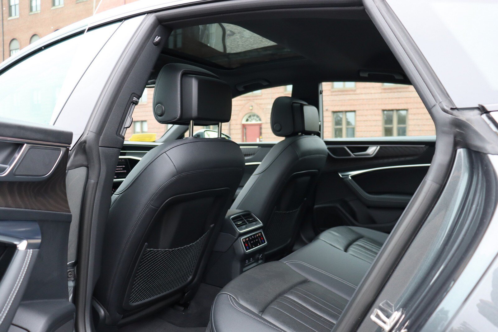 Used 2023 Audi A7 3.0T Premium Plus w/ Premium Plus AWD/4WD image 13