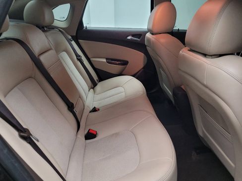 Used 2014 Buick Verano FWD image 19