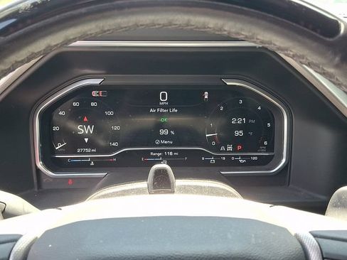 Used 2024 GMC Sierra 1500 Denali w/ Technology Package AWD/4WD image 12