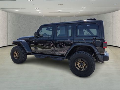 Used 2021 Jeep Wrangler Unlimited Rubicon w/ Trailer Tow Package AWD/4WD image 5
