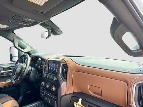 Used 2023 Chevrolet Silverado 2500 High Country w/ LPO, Hitch Package image 26