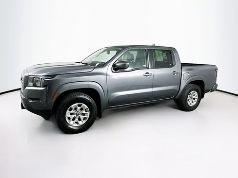 Used 2024 Nissan Frontier SV w/ Technology Package image 4