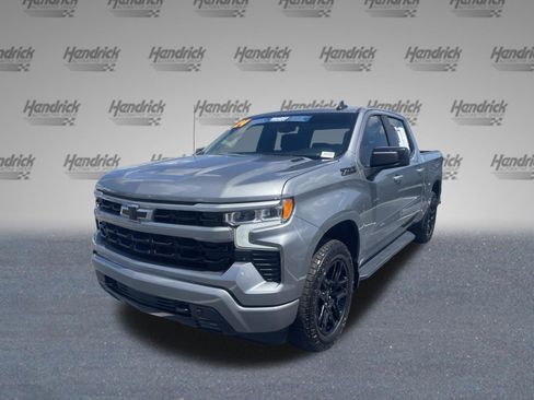 Used 2024 Chevrolet Silverado 1500 RST AWD/4WD image 5