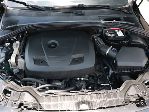 Used 2017 Volvo V60 T6 R-Design Platinum AWD/4WD image 53