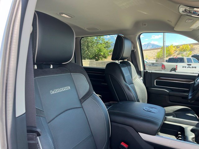 Used 2024 RAM 3500 Laramie AWD/4WD image 15
