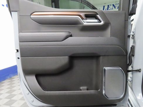 Used 2025 GMC Sierra 1500 Denali AWD/4WD image 54