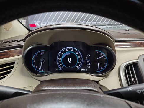 Used 2016 Buick LaCrosse FWD image 22