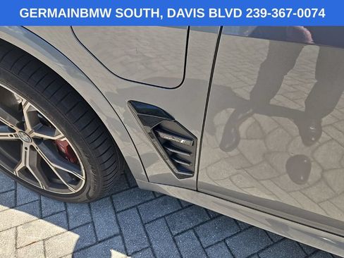 Used 2024 BMW X5 xDrive50e w/ M Sport Package AWD/4WD image 17